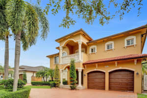 9062 NW 177th Terrace, Hialeah, FL 33018, Sold 10/07/20