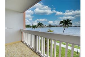 18707 NE 14th Ave, Miami, FL 33179, Sold 10/20/20
