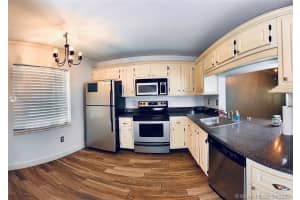 548 Westree Ln, Plantation, FL 33324, Sold 10/06/20