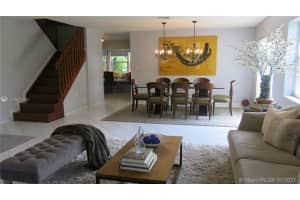 10348 NW 46th St, Doral, FL 33178, Sold 04/23/21