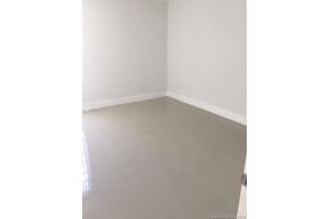 8840 Fontainebleau Blvd, Miami, FL 33172, Sold 09/16/20