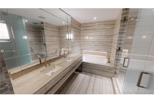 18975 Collins Ave, Sunny Isles Beach, FL 33160, Sold 11/08/21