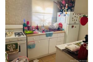 1245 W 24th St, Hialeah, FL 33010, Sold 10/30/20
