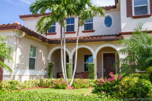 6485 SW 55th Pl, Davie, FL 33314, Sold 01/08/21