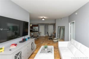 7280 SW 90th St, Miami, FL 33156, Sold 04/22/21