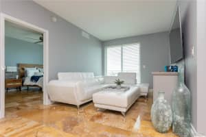 7280 SW 90th St, Miami, FL 33156, Sold 04/22/21