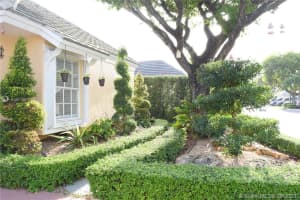 9860 NW 49th Terrace, Doral, FL 33178, Sold 10/27/20