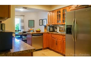 5750 Turin St, Coral Gables, FL 33146, Sold 11/06/20