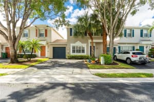 9540 Stanley Ln, Tamarac, FL 33321, Sold 10/29/20