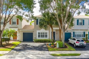 9540 Stanley Ln, Tamarac, FL 33321, Sold 10/29/20