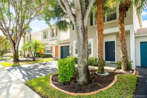 9540 Stanley Ln, Tamarac, FL 33321, Sold 10/29/20