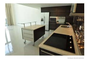 6000 Collins Ave, Miami Beach, FL 33140, Sold 05/27/21