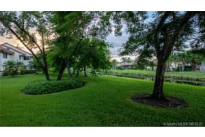 9213 NW 9th Pl #1l, Plantation, FL 33324, Sold 10/08/20