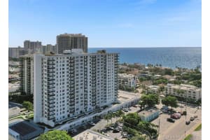 3015 N Ocean Blvd #10a, Fort Lauderdale, FL 33308, Sold 05/11/21