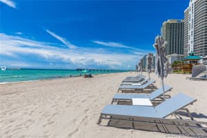 16901 Collins Ave, Sunny Isles Beach, FL 33160, Sold 05/28/21