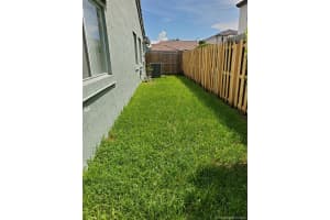 15785 SW 74th St, Miami, FL 33193, Sold 11/30/20