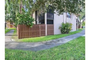 11285 SW 88th St, Miami, FL 33173, Sold 02/05/21
