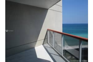 6767 Collins Ave, Miami, FL 33141, Sold 04/06/21