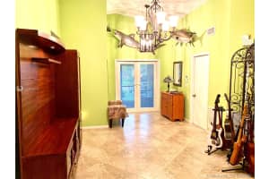7101 NW 106th Ave, Tamarac, FL 33321, Sold 09/30/20