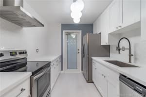 1030 9th St, Miami Beach, FL 33139, Sold 12/22/20