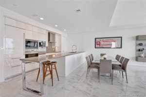 17475 Collins Ave, Sunny Isles Beach, FL 33160, Sold 05/14/21