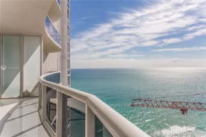 15811 Collins Ave, Sunny Isles Beach, FL 33160, Sold 10/05/20