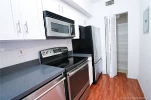 481 NW 84th Ln, Miami, FL 33150, Sold 10/09/20