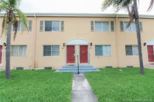 481 NW 84th Ln, Miami, FL 33150, Sold 10/09/20