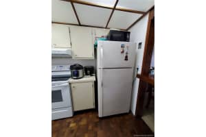 30 NW 87th Ave APT C210, Miami, FL 33172, Sold 10/30/20