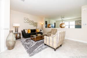 5806 Sandbirch Wy, Lake Worth, FL 33463, Sold 10/30/20