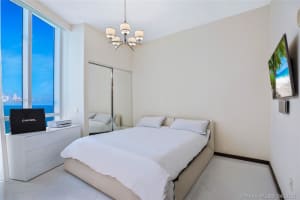 15811 Collins Ave, Sunny Isles Beach, FL 33160, Sold 07/01/21