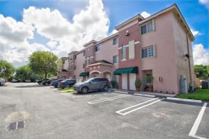 12005 SW 14th St, Miami, FL 33184, Sold 12/02/20