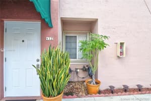 12005 SW 14th St, Miami, FL 33184, Sold 12/02/20