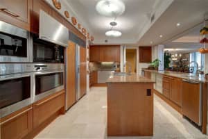 799 Crandon Blvd, Key Biscayne, FL 33149, Sold 05/21/21