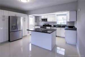 1741 SW 44th Ave, Fort Lauderdale, FL 33317, Sold 10/29/20