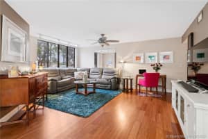 1420 Sheridan St #9h, Hollywood, FL 33020, Sold 11/30/20