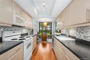 1420 Sheridan St #9h, Hollywood, FL 33020, Sold 11/30/20