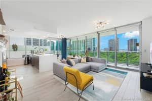 1600 SW 1st Ave, Miami, FL 33129, Sold 12/08/20