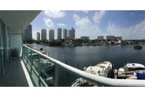 400 Sunny Isles Blvd, Sunny Isles Beach, FL 33160, Sold 11/05/20