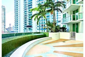 218 SE 14th St, Miami, FL 33131, Sold 02/18/21