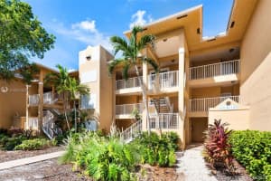 430 SE 7th St #201e, Dania Beach, FL 33004, Sold 10/30/20