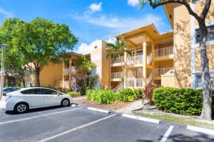 430 SE 7th St #201e, Dania Beach, FL 33004, Sold 10/30/20