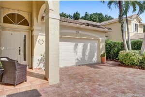 4541 NW 94th Ct, Doral, FL 33178, Sold 12/16/20