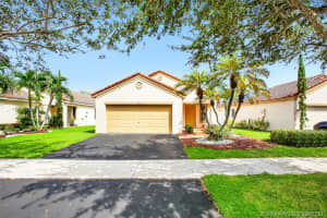 1486 Mira Vista Cir, Weston, FL 33327, Sold 11/18/20