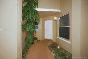3243 NW 44th St, Oakland Park, FL 33309, Sold 02/17/21