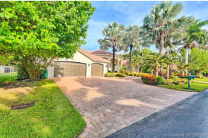 2353 SW 132nd Way, Davie, FL 33325, Sold 01/22/21