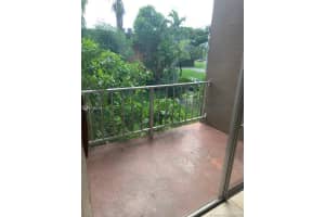 9487 SW 76th St APT M8, Miami, FL 33173, Sold 10/16/20