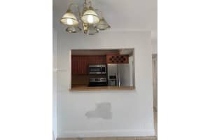 9487 SW 76th St APT M8, Miami, FL 33173, Sold 10/16/20