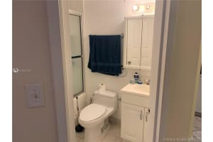 999 Brickell Bay Dr, Miami, FL 33131, Sold 03/05/21