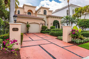 3924 Island Estates Dr, Miami, FL 33160, Sold 03/11/21
